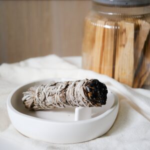 Podstawka pod Palo Santo i szałwię- biała